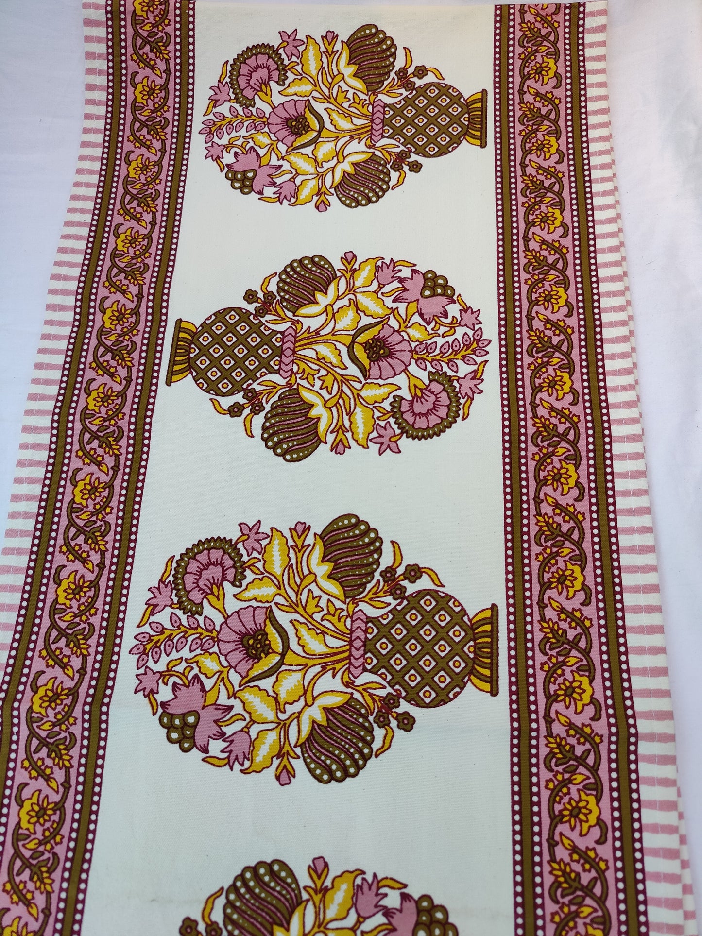 Table Runner