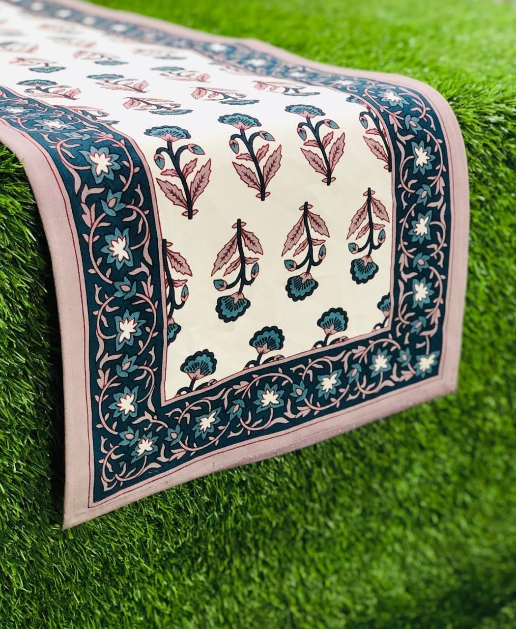 Table Runner